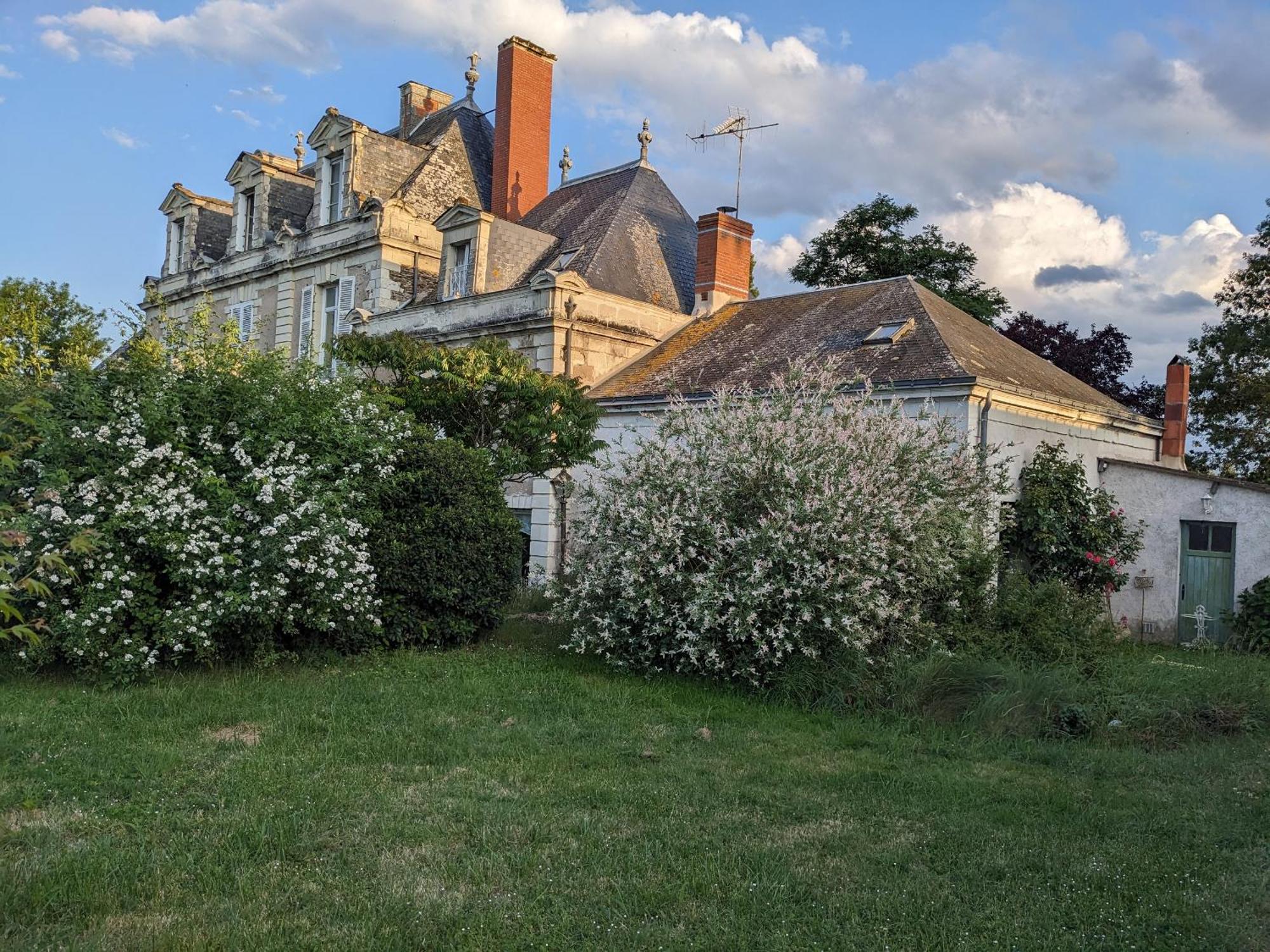 Loge & Broc Bed & Breakfast La Possonniere Exterior photo