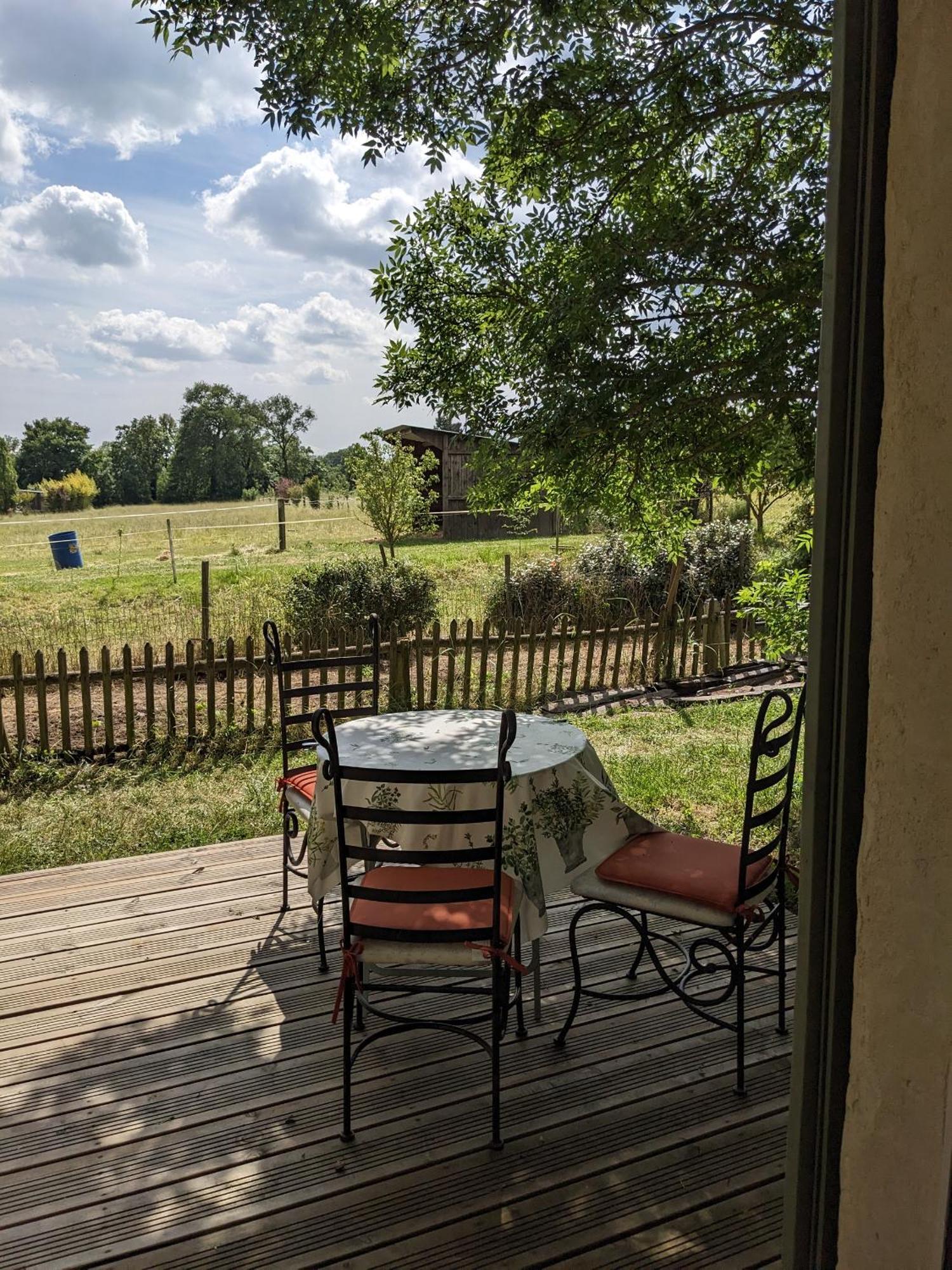 Loge & Broc Bed & Breakfast La Possonniere Exterior photo