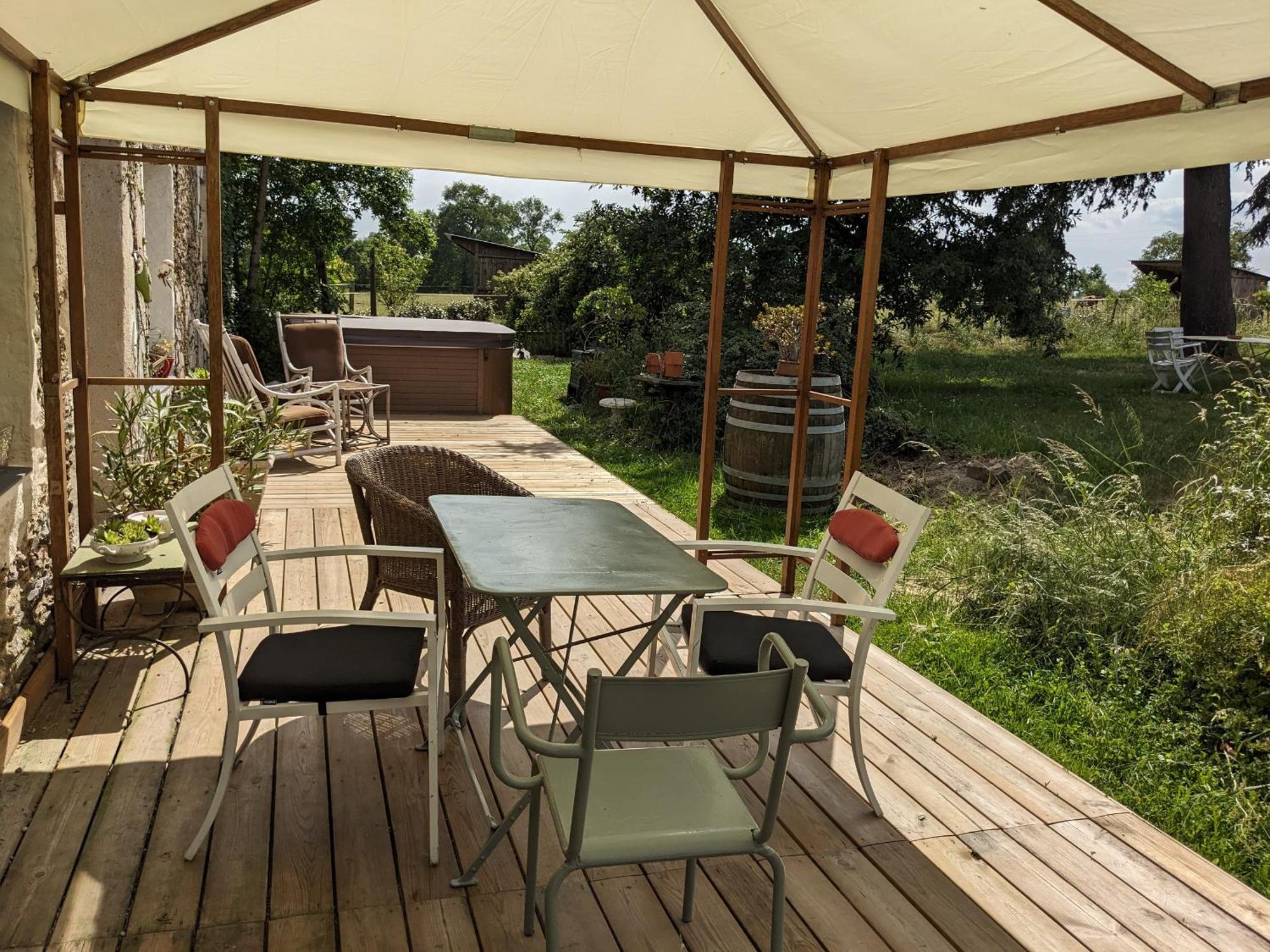 Loge & Broc Bed & Breakfast La Possonniere Exterior photo